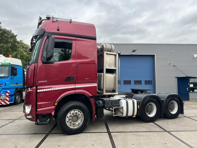 Mercedes-Benz Arocs 3363 Actros 3363 - Тягач: фото 1 Mercedes-Benz Arocs 3363 Actros 3363 - Тягач: фото 1