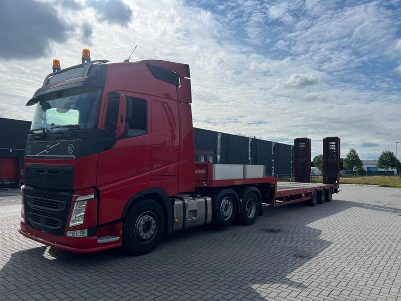 Volvo FH 13.500 FH 13.500 6x2 Pusher - Тягач: фото 1 Volvo FH 13.500 FH 13.500 6x2 Pusher - Тягач: фото 1