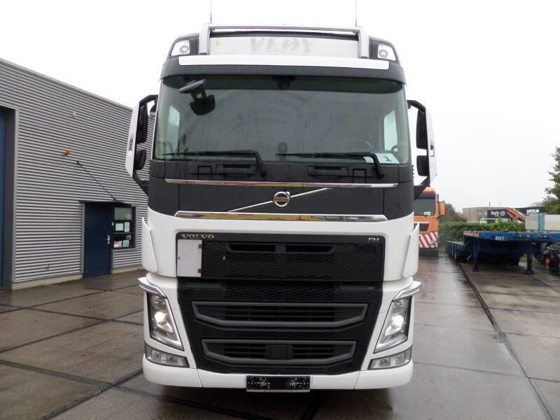 Volvo FH 540 6x2 - Тягач: фото 3 Volvo FH 540 6x2 - Тягач: фото 3