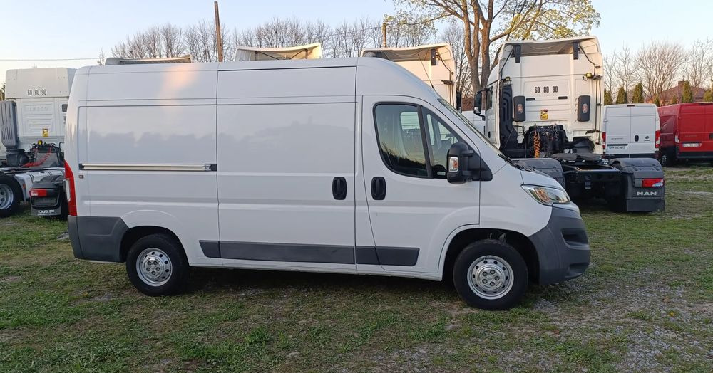Fiat Ducato - Суцільнометалевий фургон: фото 4 Fiat Ducato - Суцільнометалевий фургон: фото 4