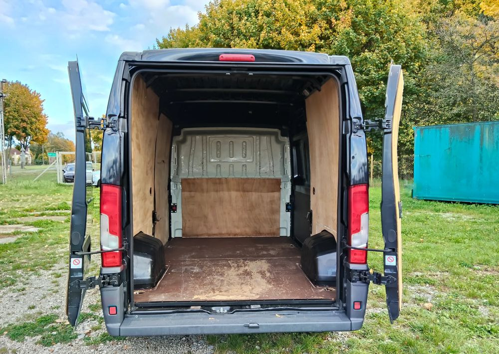 Суцільнометалевий фургон Fiat Ducato: фото 9