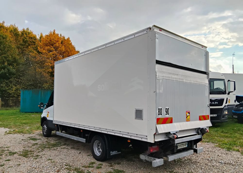 Iveco Daily - Вантажівка з закритим кузовом: фото 4 Iveco Daily - Вантажівка з закритим кузовом: фото 4