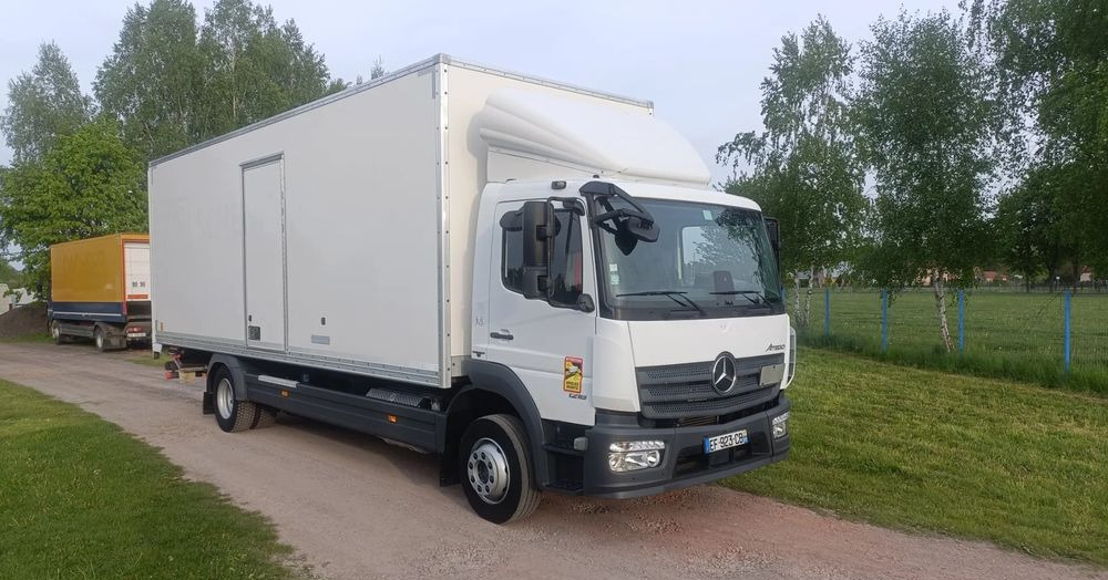 Mercedes-Benz Atego 1218 - Вантажівка з закритим кузовом: фото 1 Mercedes-Benz Atego 1218 - Вантажівка з закритим кузовом: фото 1