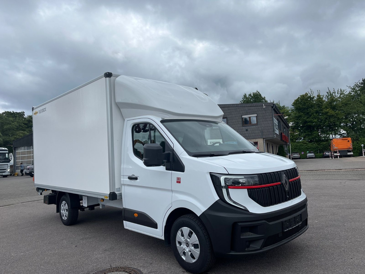 Renault MASTER HUMBAUR KOFFER - Фургон з закритим кузовом: фото 2 Renault MASTER HUMBAUR KOFFER - Фургон з закритим кузовом: фото 2