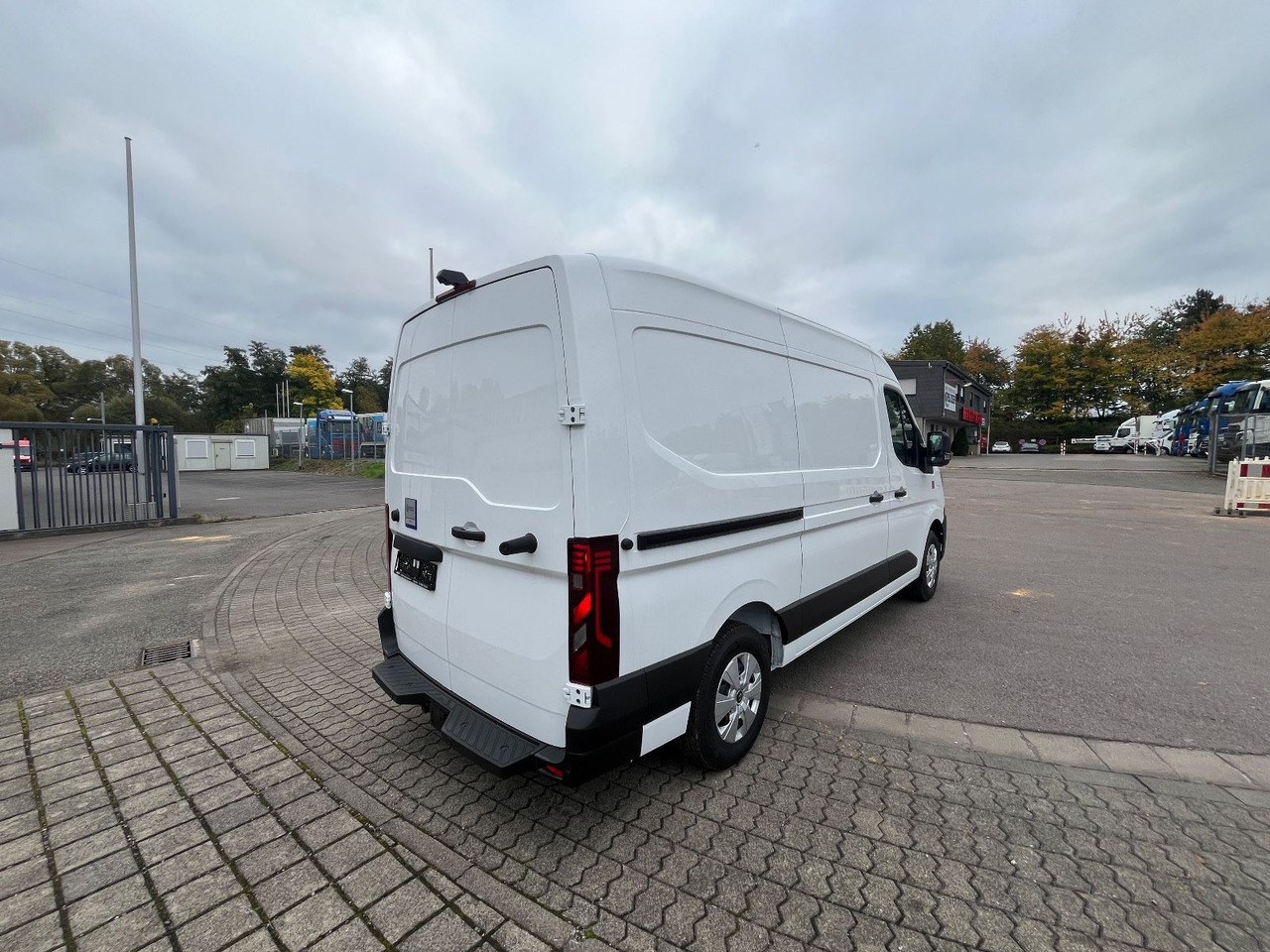 Renault MASTER L2H2 ELEKTRO - Суцільнометалевий фургон, Електричний фургон: фото 4 Renault MASTER L2H2 ELEKTRO - Суцільнометалевий фургон, Електричний фургон: фото 4