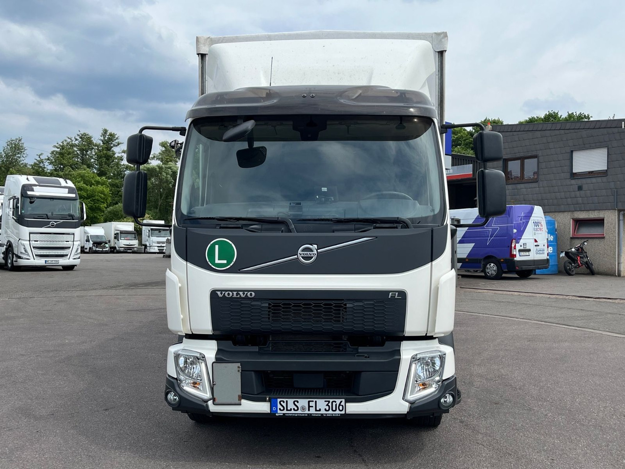Volvo FL 14.245 Junghanns Schiebeplane LBW - Тентована вантажівка: фото 2 Volvo FL 14.245 Junghanns Schiebeplane LBW - Тентована вантажівка: фото 2