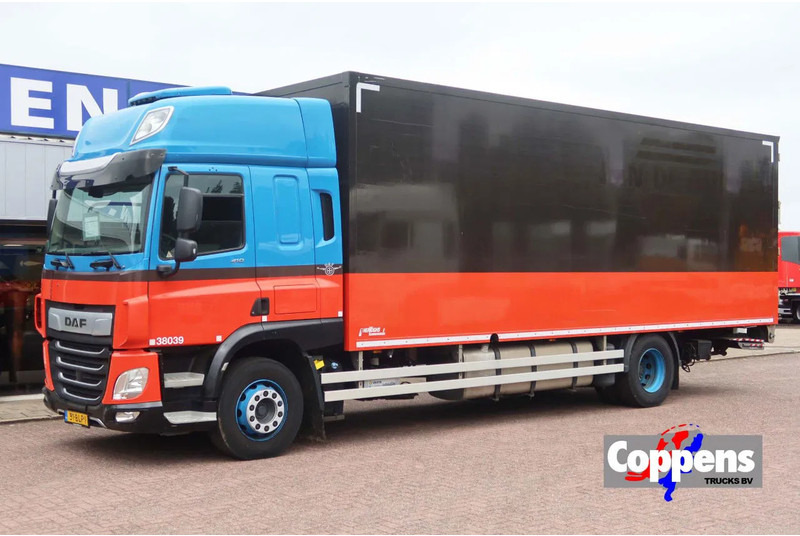 DAF CF 410 Bakwagen + Onderschuif klep - Вантажівка з закритим кузовом: фото 1 DAF CF 410 Bakwagen + Onderschuif klep - Вантажівка з закритим кузовом: фото 1