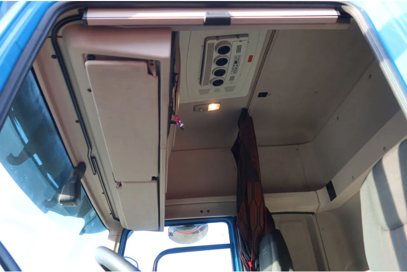DAF CF 410 DAF CF 410 Bakwagen+Trailer 2x DHollandia 2000kg 6 stuks in voorraad!! - Вантажівка з закритим кузовом: фото 4 DAF CF 410 DAF CF 410 Bakwagen+Trailer 2x DHollandia 2000kg 6 stuks in voorraad!! - Вантажівка з закритим кузовом: фото 4