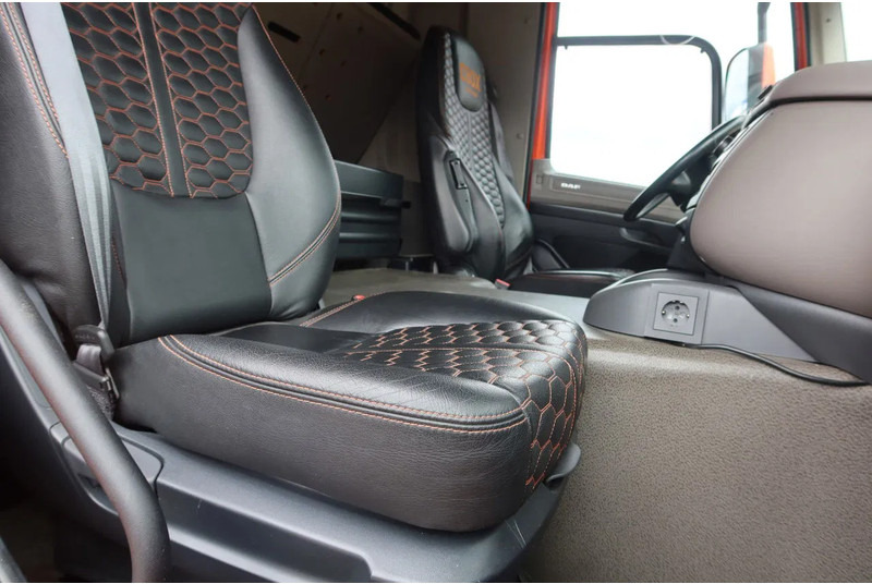 DAF CF 450 Chassis Cabine Slaap Cabine 2x Bed - Вантажівка шасі: фото 5 DAF CF 450 Chassis Cabine Slaap Cabine 2x Bed - Вантажівка шасі: фото 5