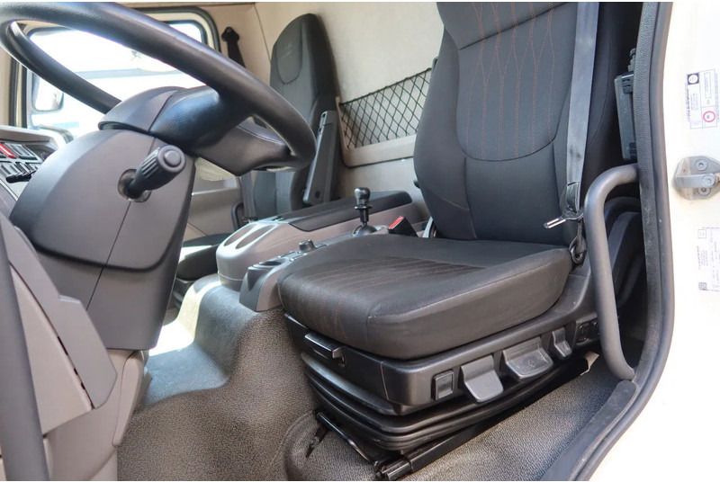 DAF LF 230 Bak+Klep Dhollandia 1500 kg Euro 6 - Вантажівка з закритим кузовом: фото 5 DAF LF 230 Bak+Klep Dhollandia 1500 kg Euro 6 - Вантажівка з закритим кузовом: фото 5