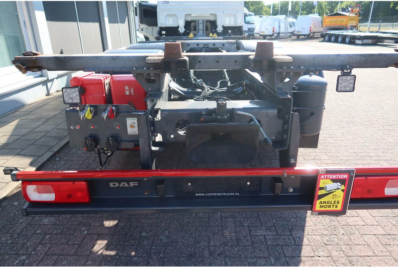 DAF XF 106.450 Wissellaadbaksysteem / Chassis - Контейнеровоз/ Змінний кузов вантажівка: фото 4 DAF XF 106.450 Wissellaadbaksysteem / Chassis - Контейнеровоз/ Змінний кузов вантажівка: фото 4