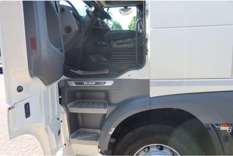 DAF XF 106.450 Wissellaadbaksysteem / Chassis - Контейнеровоз/ Змінний кузов вантажівка: фото 5 DAF XF 106.450 Wissellaadbaksysteem / Chassis - Контейнеровоз/ Змінний кузов вантажівка: фото 5