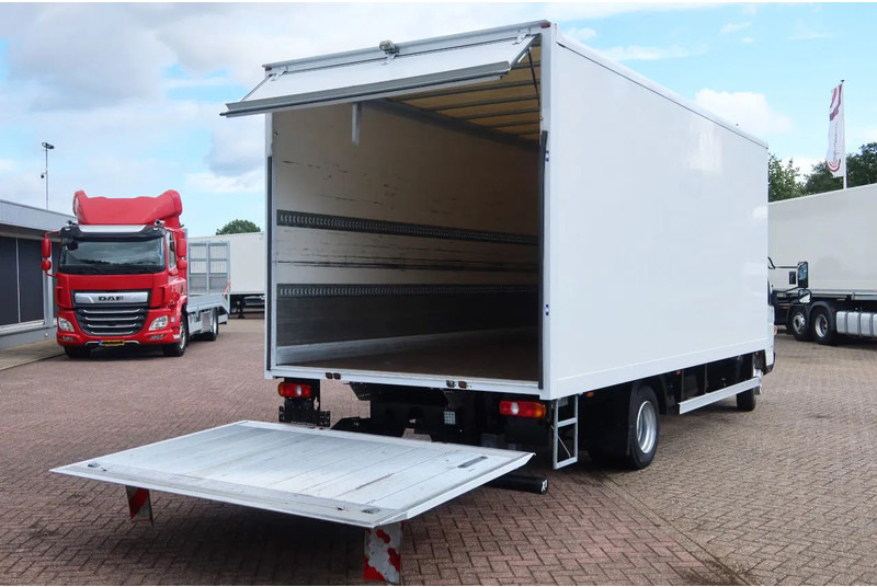 FUSO Canter Mistubishi Canter 7C18 - Вантажівка з закритим кузовом: фото 3 FUSO Canter Mistubishi Canter 7C18 - Вантажівка з закритим кузовом: фото 3