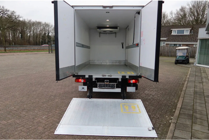 Iveco Daily 35C16 Koel/Vries Bakwagen + DHollandia 750kg Laadklep - Фургон-рефрижератор: фото 3 Iveco Daily 35C16 Koel/Vries Bakwagen + DHollandia 750kg Laadklep - Фургон-рефрижератор: фото 3