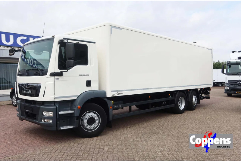 MAN 26.320 TGM Bak+Klep stuur lift as Bar klep 2.000 kg - Вантажівка з закритим кузовом: фото 1 MAN 26.320 TGM Bak+Klep stuur lift as Bar klep 2.000 kg - Вантажівка з закритим кузовом: фото 1