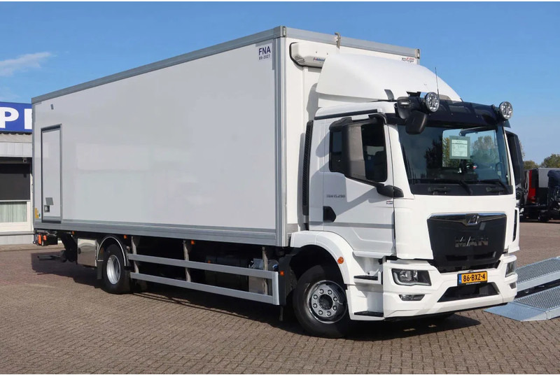 MAN TGM 15.290 Bak + klep Full air suspension Euro 6 Automaat - Вантажівка з закритим кузовом: фото 2 MAN TGM 15.290 Bak + klep Full air suspension Euro 6 Automaat - Вантажівка з закритим кузовом: фото 2