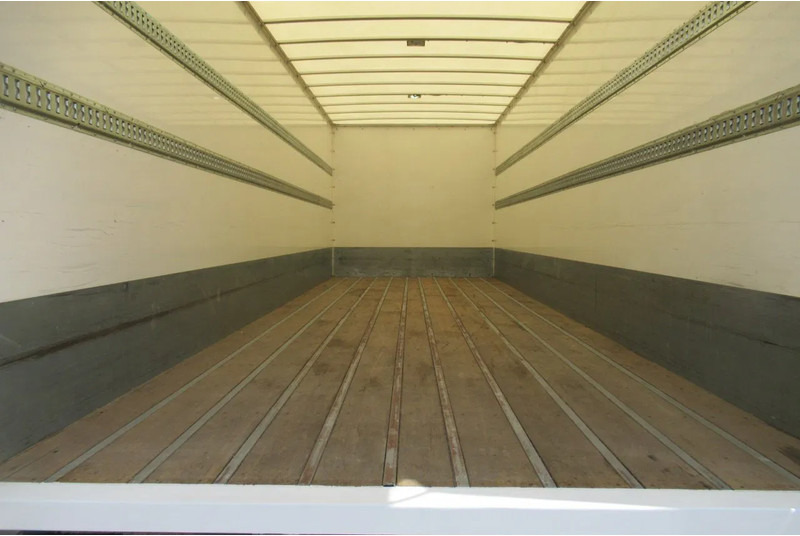 Mercedes-Benz Actros 1832 1832 LL 4x2 - Вантажівка з закритим кузовом: фото 4 Mercedes-Benz Actros 1832 1832 LL 4x2 - Вантажівка з закритим кузовом: фото 4