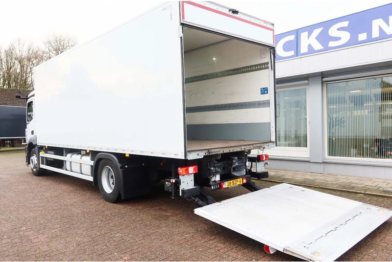 Mercedes-Benz Actros 1840 L Bakwagen + Bar klep 2000 KG + Geïsoleerde bak - Вантажівка з закритим кузовом: фото 3 Mercedes-Benz Actros 1840 L Bakwagen + Bar klep 2000 KG + Geïsoleerde bak - Вантажівка з закритим кузовом: фото 3