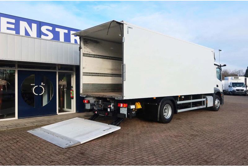 Mercedes-Benz Actros 1840 L Bkawagen+ BAR klep 2.000kg met Gesioleerde bak - Вантажівка з закритим кузовом: фото 4 Mercedes-Benz Actros 1840 L Bkawagen+ BAR klep 2.000kg met Gesioleerde bak - Вантажівка з закритим кузовом: фото 4