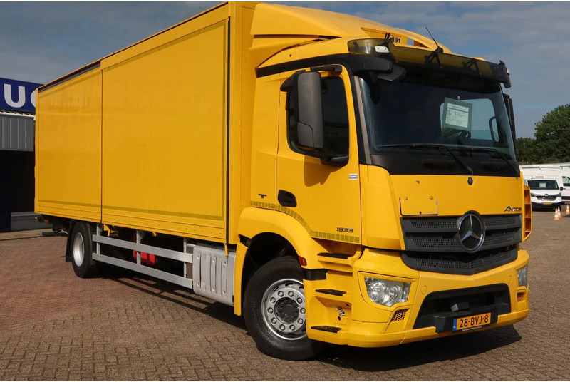 Mercedes-Benz Antos Bak + klep+ schuifwand + Ringfeder - Вантажівка з закритим кузовом: фото 3 Mercedes-Benz Antos Bak + klep+ schuifwand + Ringfeder - Вантажівка з закритим кузовом: фото 3