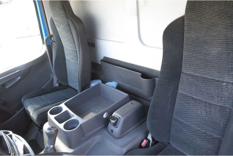 Mercedes-Benz Atego 1318L Euro 6 - Тентована вантажівка: фото 5 Mercedes-Benz Atego 1318L Euro 6 - Тентована вантажівка: фото 5
