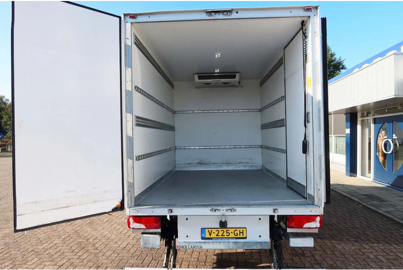 Mercedes-Benz Sprinter 316 CDI Carrier Koel/Vries Bak+Klep. Dag en nacht aansluiting - Фургон-рефрижератор: фото 4 Mercedes-Benz Sprinter 316 CDI Carrier Koel/Vries Bak+Klep. Dag en nacht aansluiting - Фургон-рефрижератор: фото 4