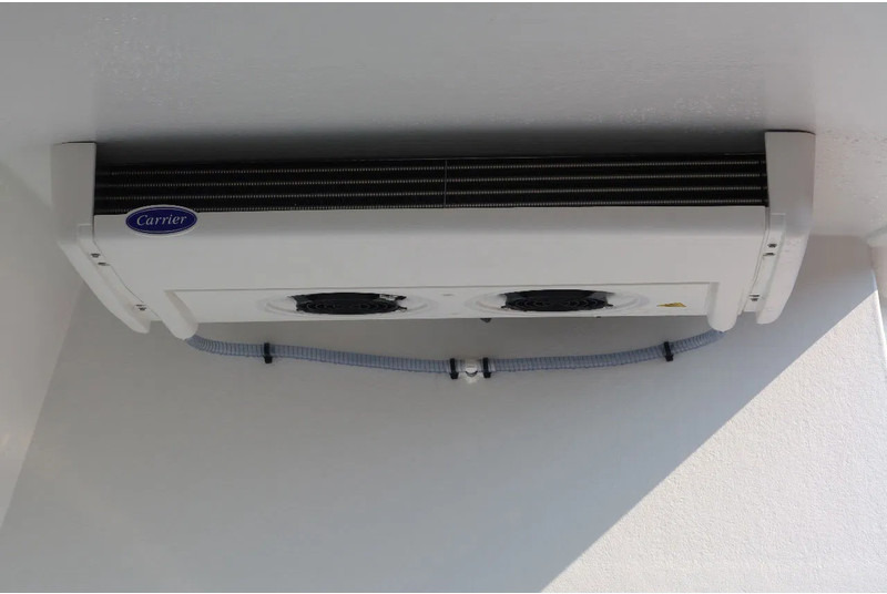 Mercedes-Benz Sprinter 317 Koel/Vries/Verwarmen met nachtaansluiting 220 volt. AUTOMAAT! - Фургон-рефрижератор: фото 5 Mercedes-Benz Sprinter 317 Koel/Vries/Verwarmen met nachtaansluiting 220 volt. AUTOMAAT! - Фургон-рефрижератор: фото 5