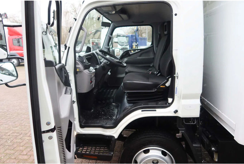 Mitsubishi Canter 7C18 Bakwagen + Laadklep - Вантажівка з закритим кузовом: фото 5 Mitsubishi Canter 7C18 Bakwagen + Laadklep - Вантажівка з закритим кузовом: фото 5