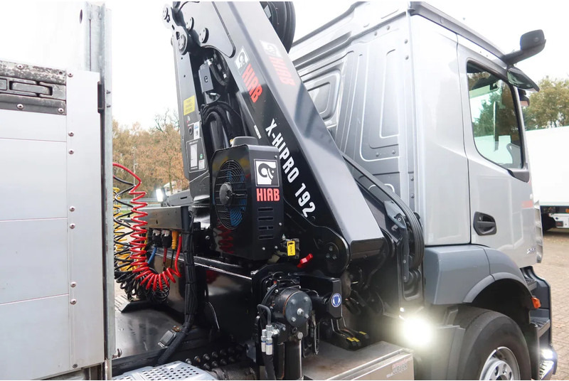 Mercedes-Benz Actros 2133 L Trekker + Hiab Kraan met City Trailer: OT-92-VD - Тягач: фото 4 Mercedes-Benz Actros 2133 L Trekker + Hiab Kraan met City Trailer: OT-92-VD - Тягач: фото 4