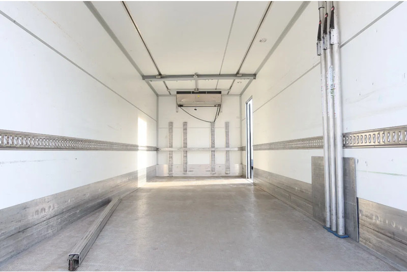 Volvo FE 280 4x2 Carrier Supra 1250 Koel/ Vries+ BAR klep 2000 kg. 2 Stuks in voorraad - Рефрижератор вантажівка: фото 4 Volvo FE 280 4x2 Carrier Supra 1250 Koel/ Vries+ BAR klep 2000 kg. 2 Stuks in voorraad - Рефрижератор вантажівка: фото 4