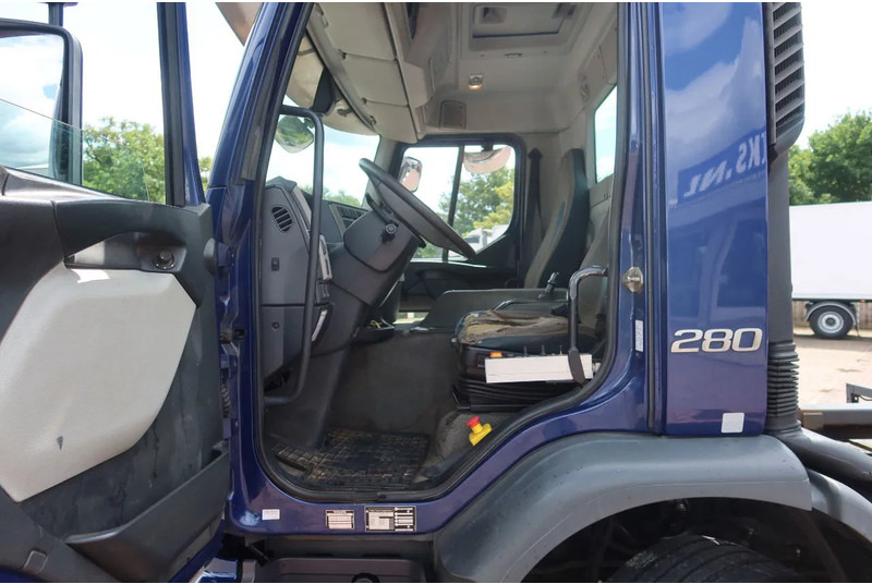 Volvo FE 280 Container / Kabelsysteem H.T.S Kabel, 15 ton, 575 cm 6 Cilinder - Тросовий мультиліфт: фото 4 Volvo FE 280 Container / Kabelsysteem H.T.S Kabel, 15 ton, 575 cm 6 Cilinder - Тросовий мультиліфт: фото 4