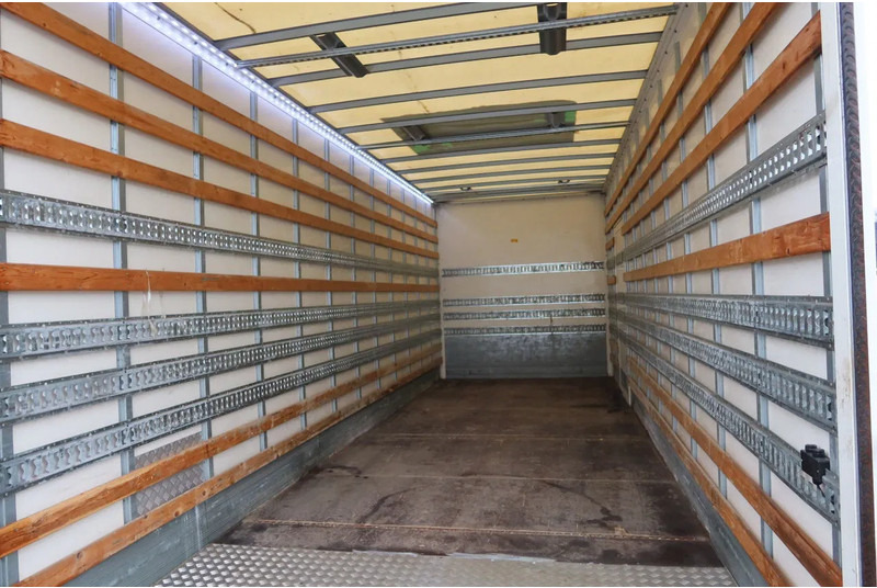 Volvo FL 250 Bak + Klep E6 - Вантажівка з закритим кузовом: фото 4 Volvo FL 250 Bak + Klep E6 - Вантажівка з закритим кузовом: фото 4