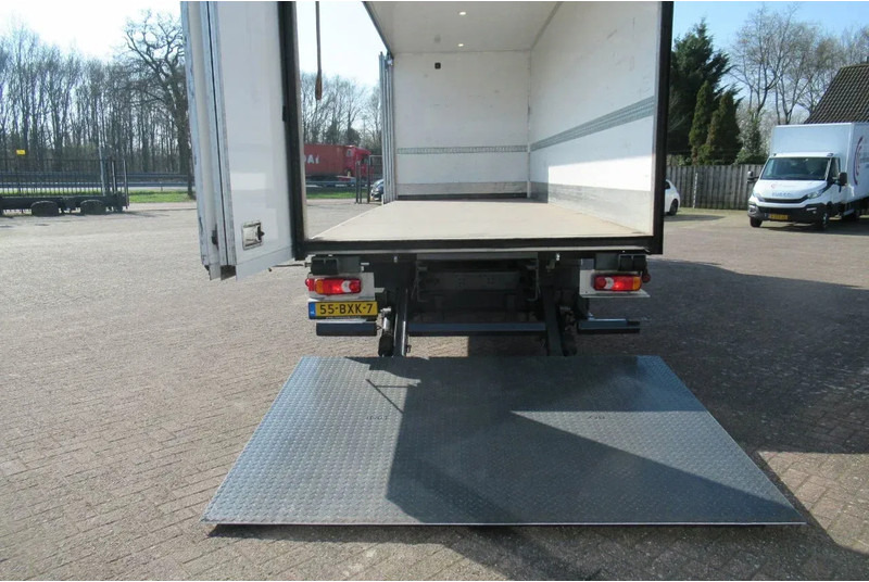 Volvo FL 250 Bakwagen + 6 deuren + Laadklep 2000 kg - Вантажівка з закритим кузовом: фото 4 Volvo FL 250 Bakwagen + 6 deuren + Laadklep 2000 kg - Вантажівка з закритим кузовом: фото 4