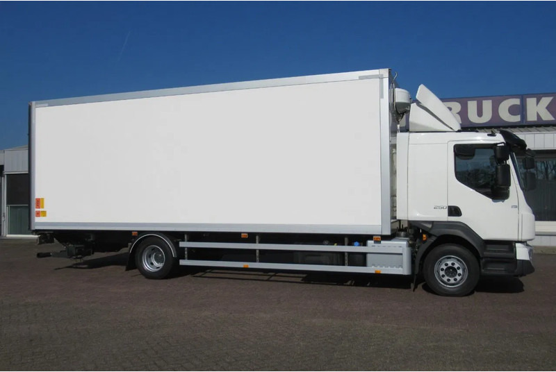 Volvo FL 250 Bakwagen + 6 deuren + Laadklep 2000 kg - Вантажівка з закритим кузовом: фото 2 Volvo FL 250 Bakwagen + 6 deuren + Laadklep 2000 kg - Вантажівка з закритим кузовом: фото 2