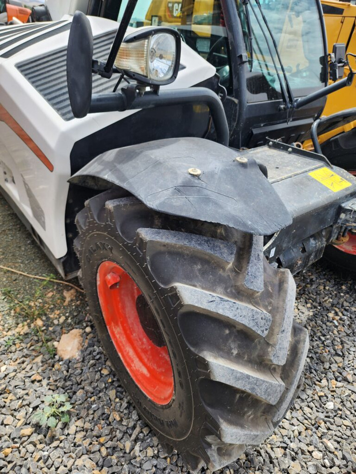 BOBCAT TL30.60DA - Навантажувач телескопічний: фото 5 BOBCAT TL30.60DA - Навантажувач телескопічний: фото 5