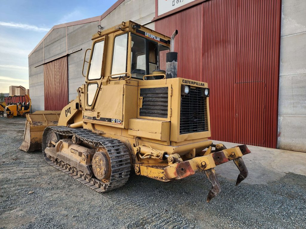CAT 953 - Колісний навантажувач: фото 3 CAT 953 - Колісний навантажувач: фото 3