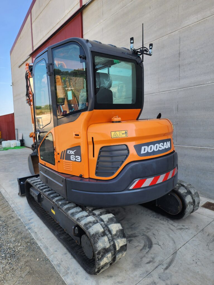 DOOSAN DX63R-3 - Міні-екскаватор: фото 3 DOOSAN DX63R-3 - Міні-екскаватор: фото 3