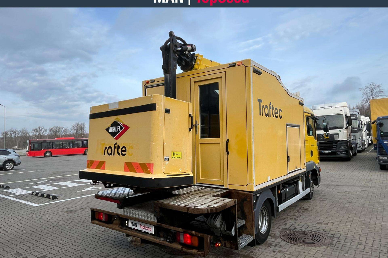 MAN 8.220 4X2 bokštelis(9291) - Вантажівка з маніпулятором: фото 4 MAN 8.220 4X2 bokštelis(9291) - Вантажівка з маніпулятором: фото 4