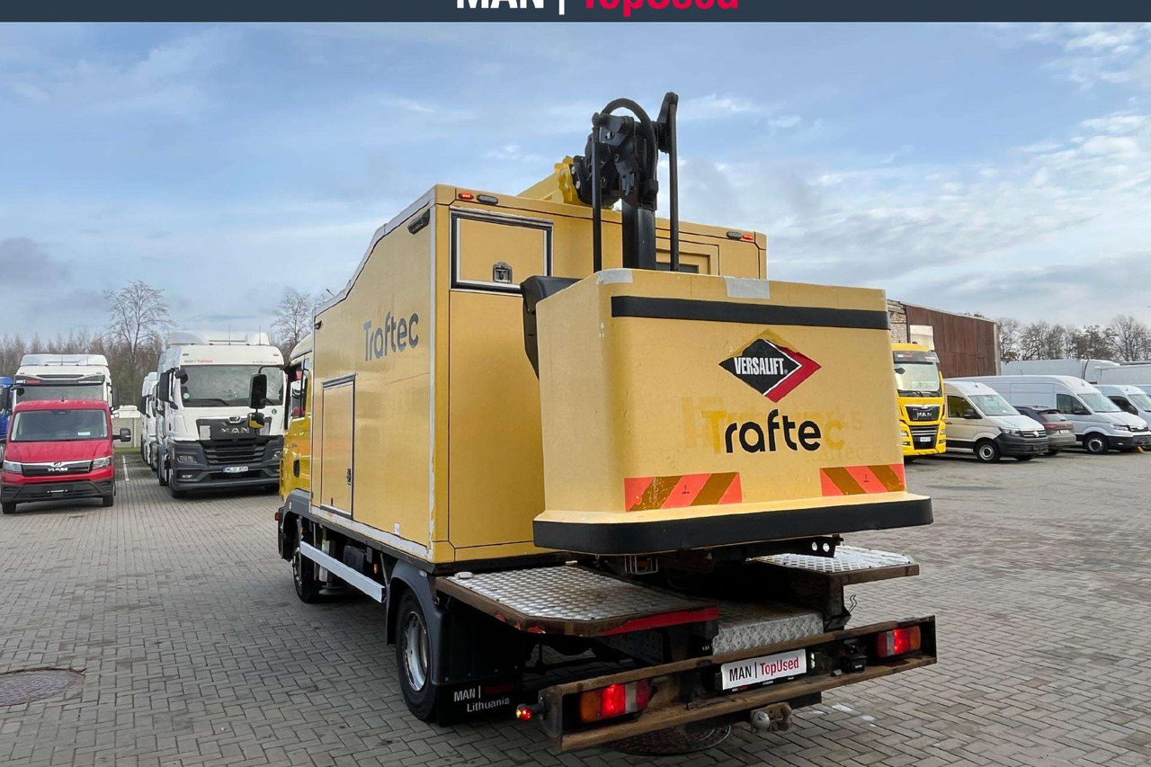 MAN 8.220 4X2 bokštelis(9291) - Вантажівка з маніпулятором: фото 3 MAN 8.220 4X2 bokštelis(9291) - Вантажівка з маніпулятором: фото 3