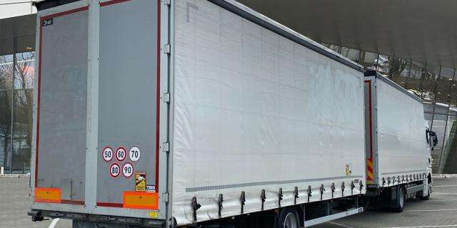 MAN TGX18.470 4x2 LL Retarder (8830) - Тентована вантажівка: фото 4 MAN TGX18.470 4x2 LL Retarder (8830) - Тентована вантажівка: фото 4