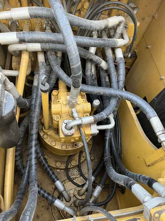 20Tons excavator Used CAT Excavator 325D 320D 320B 320BL 320C 320CL On sale - Гусеничний екскаватор: фото 5 20Tons excavator Used CAT Excavator 325D 320D 320B 320BL 320C 320CL On sale - Гусеничний екскаватор: фото 5