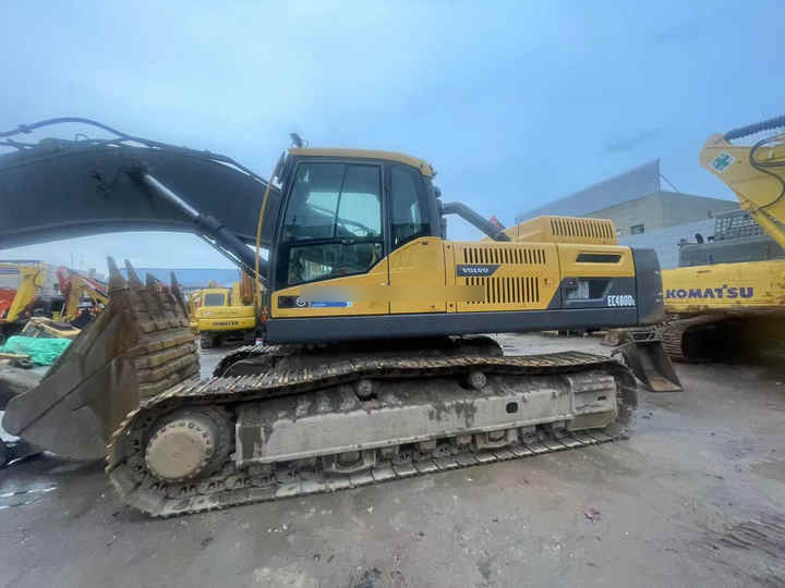 90% new and low hours 48 ton VOLVO EC480D used excavator for sale cheap hot sale Used VOLVO EC480D second hand excavator - Гусеничний екскаватор: фото 4 90% new and low hours 48 ton VOLVO EC480D used excavator for sale cheap hot sale Used VOLVO EC480D second hand excavator - Гусеничний екскаватор: фото 4