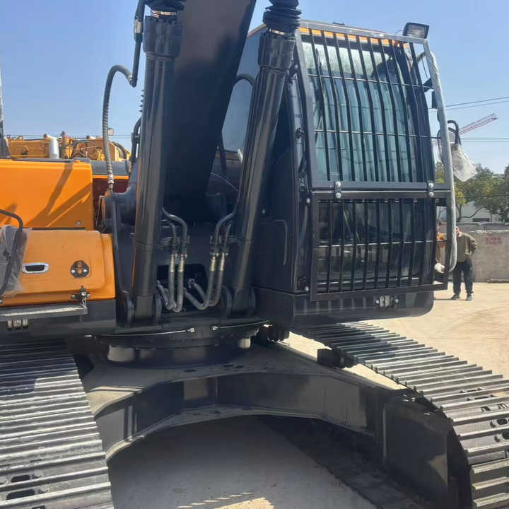 Cheap Price Original Used Hyundai 220 Excavator Hyundai 220LC-9s 220lc Excavator for Sale in Stock Secondhand Digger - Екскаватор: фото 1 Cheap Price Original Used Hyundai 220 Excavator Hyundai 220LC-9s 220lc Excavator for Sale in Stock Secondhand Digger - Екскаватор: фото 1