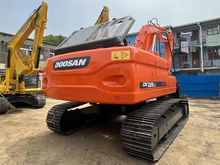 Cheap Used Korea Brand Doosan DX225LC 20 ton Excavator - Гусеничний екскаватор: фото 3 Cheap Used Korea Brand Doosan DX225LC 20 ton Excavator - Гусеничний екскаватор: фото 3