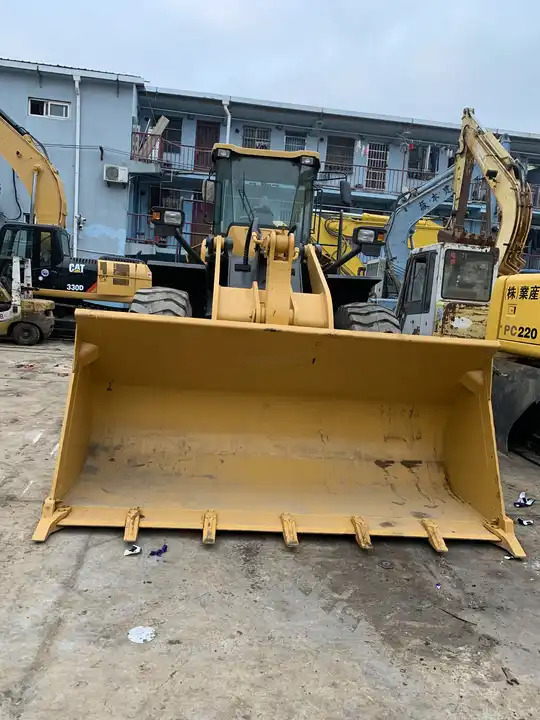 Good Condition SDLG Wheel Loader Used SDLG 956 Loader with good condition and powerful capacity at Cheap Price For Sale - Колісний навантажувач: фото 5 Good Condition SDLG Wheel Loader Used SDLG 956 Loader with good condition and powerful capacity at Cheap Price For Sale - Колісний навантажувач: фото 5