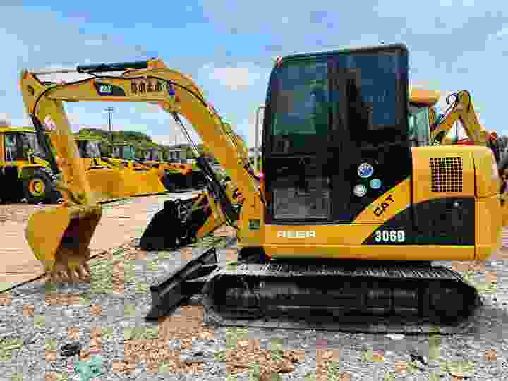 Good Price CAT 307 308C 308D 308E 312D 315D 320C 320D Second Hand 7t Used Mini Crawler catpillar Excavator low price - Міні-екскаватор: фото 2 Good Price CAT 307 308C 308D 308E 312D 315D 320C 320D Second Hand 7t Used Mini Crawler catpillar Excavator low price - Міні-екскаватор: фото 2