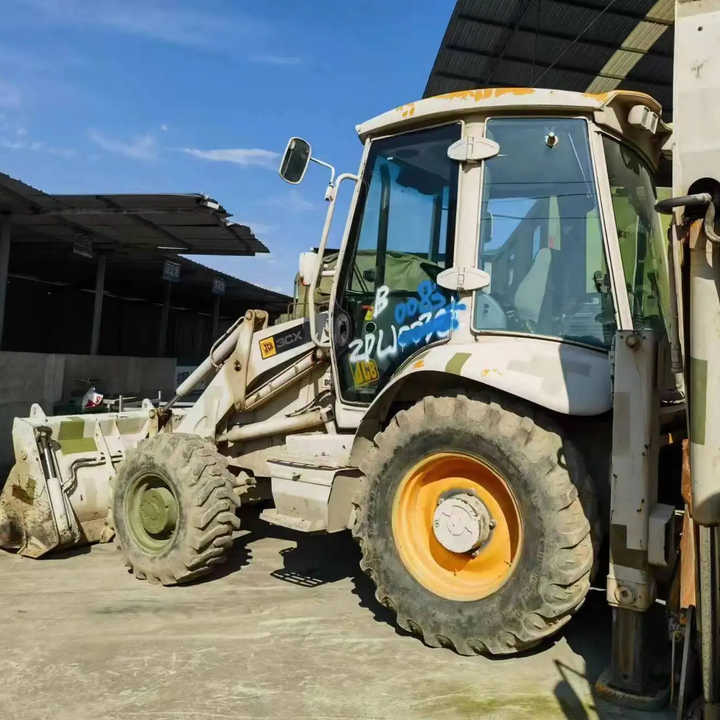 Hot sale Backhoe loader JCB 3CX 4*4 tlb loader UKmade, used cheap JCB 3CX retro loader and digger - Екскаватор-навантажувач: фото 1 Hot sale Backhoe loader JCB 3CX 4*4 tlb loader UKmade, used cheap JCB 3CX retro loader and digger - Екскаватор-навантажувач: фото 1