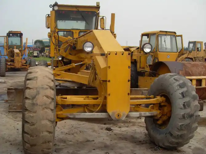 Hot sale Used Tractor Cater CAT 140G Used Machine Motor Graders - Грейдер: фото 4 Hot sale Used Tractor Cater CAT 140G Used Machine Motor Graders - Грейдер: фото 4