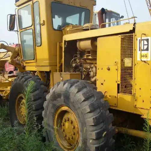 Hot sale Used Tractor Cater CAT 140G Used Machine Motor Graders - Грейдер: фото 1 Hot sale Used Tractor Cater CAT 140G Used Machine Motor Graders - Грейдер: фото 1