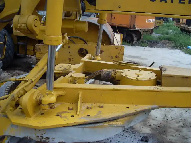 Hot sale Used Tractor Cater CAT 140G Used Machine Motor Graders - Грейдер: фото 5 Hot sale Used Tractor Cater CAT 140G Used Machine Motor Graders - Грейдер: фото 5